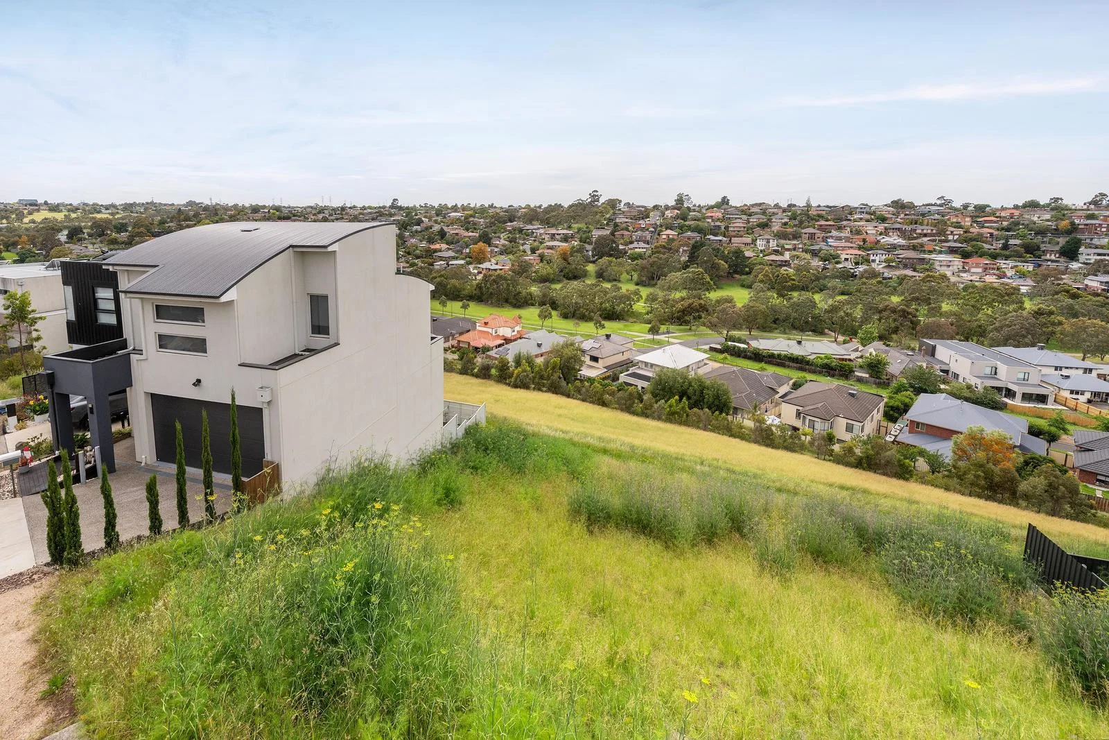 Additional image 3 of 12 Duranta Drive, Gowanbrae VIC 3043