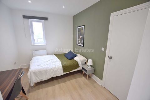 Gloucester Road, Reading RG30, Room to rent