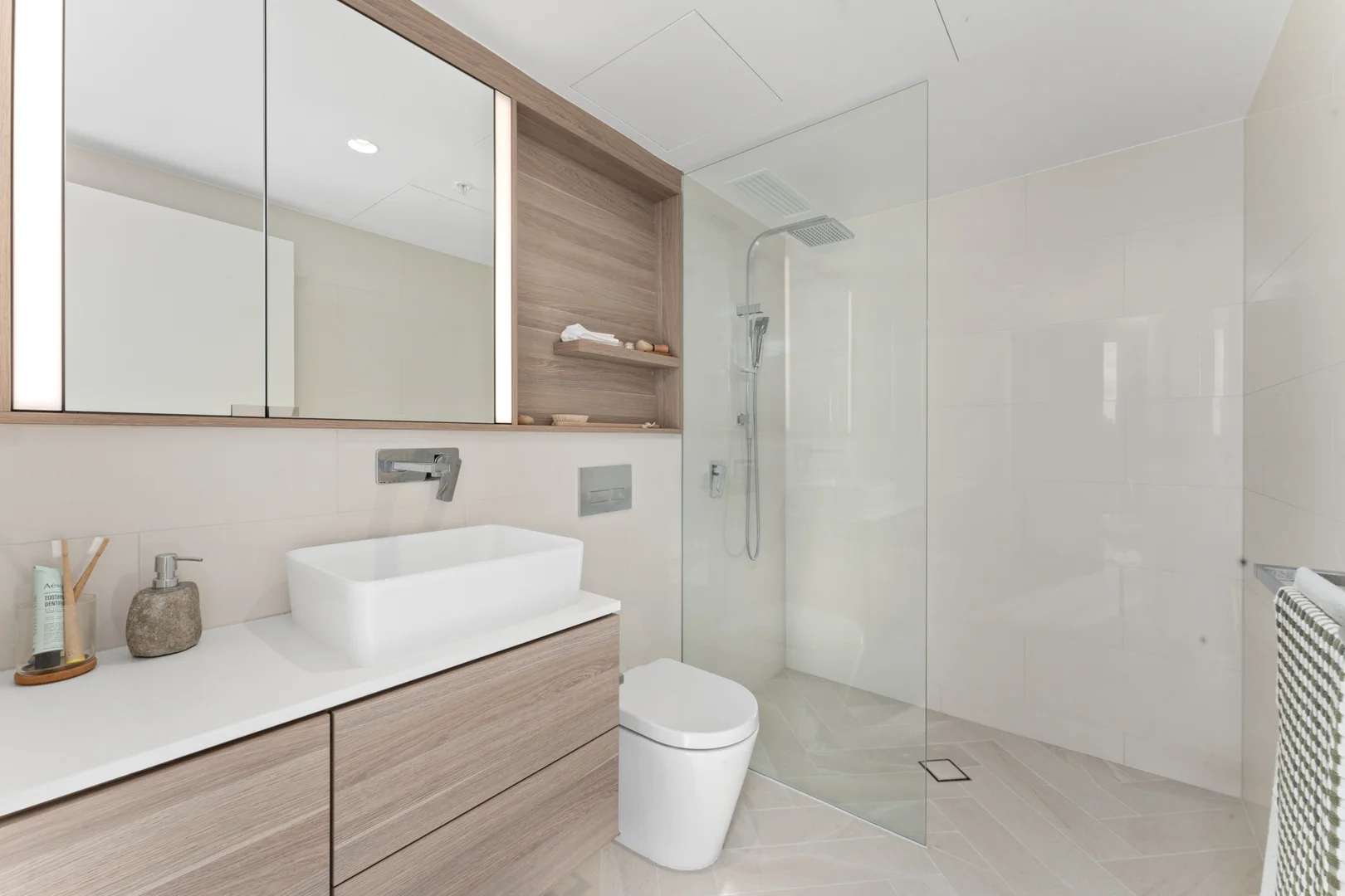 Additional image 18 of 1701/11 Barrack Square, Perth WA 6000