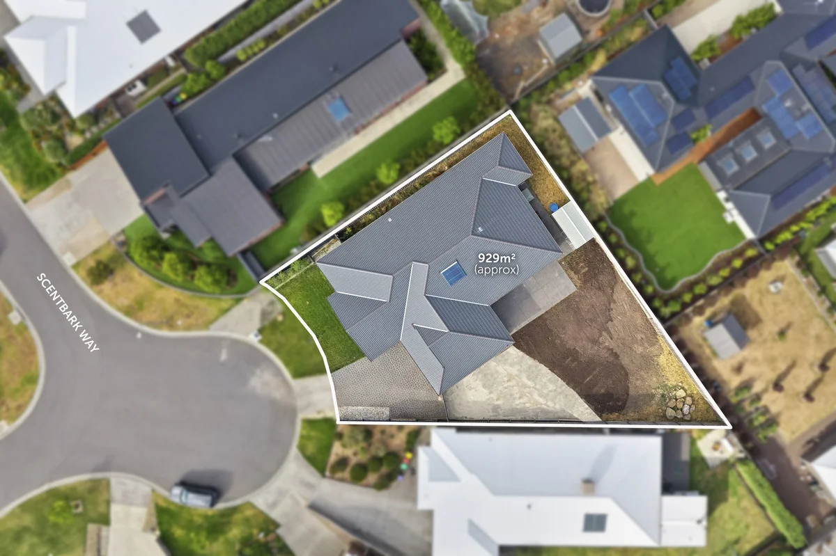 Additional image 16 of 16 Scentbark Way, Gisborne VIC 3437