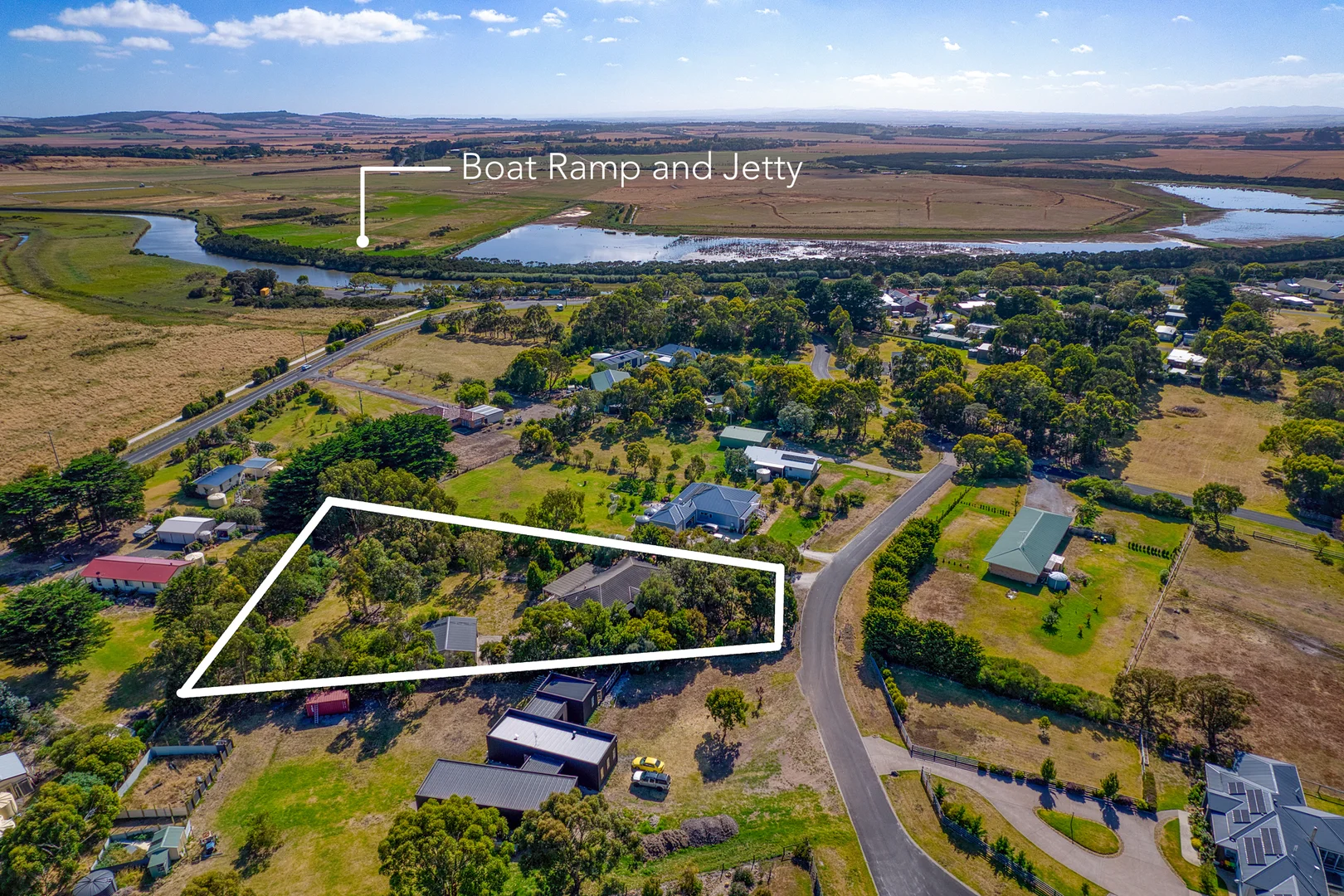 Additional image 51 of 8 Cumberland Court, Tarwin Lower VIC 3956