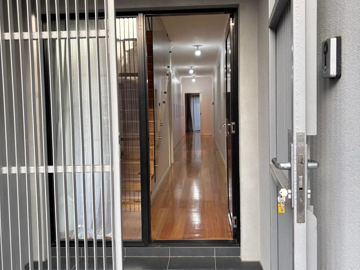 Additional image 3 of 4B Turville Place, Port Melbourne VIC 3207