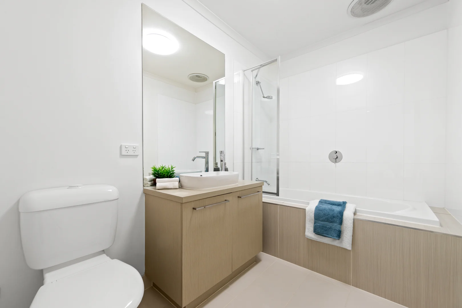 Additional image 11 of 45 Dresden Drive, Waterways VIC 3195