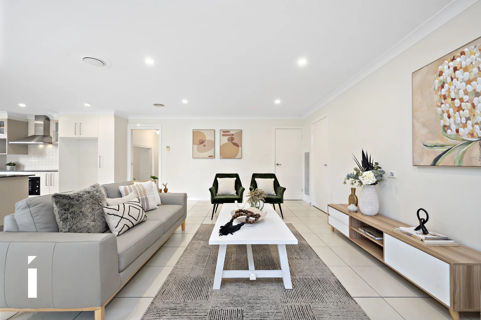 Additional image 4 of 27 Kalianna Street, Harrison ACT 2914