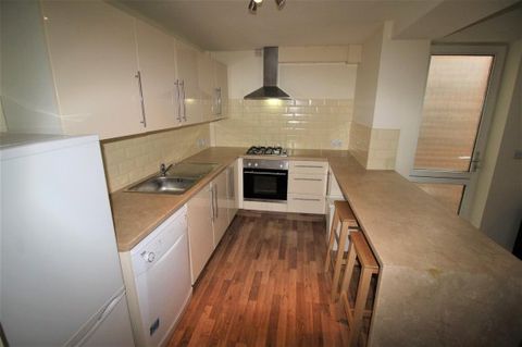 Maxwell Close, Nottingham NG7