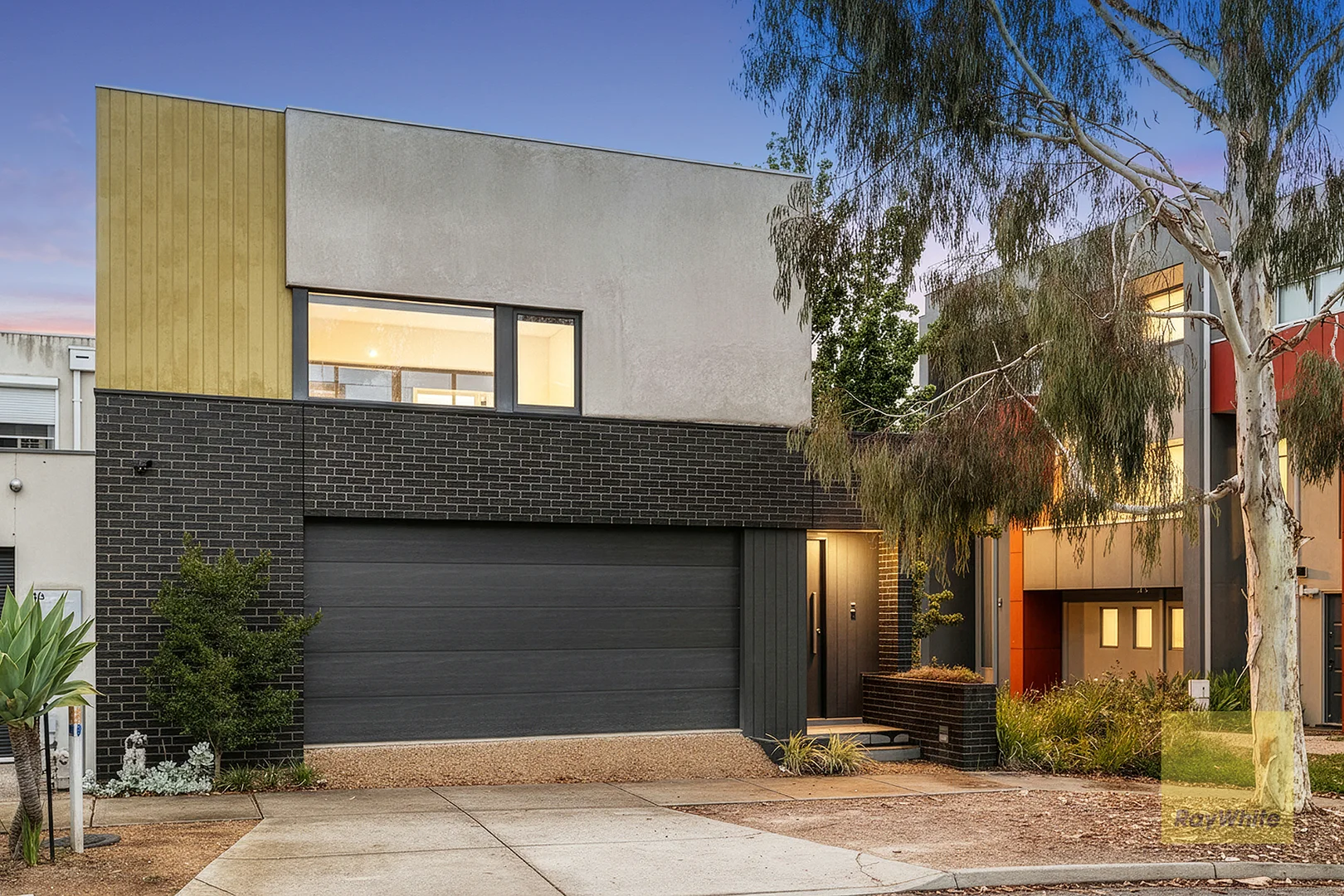 Additional image 2 of 48 Bursaria Drive, Caroline Springs VIC 3023