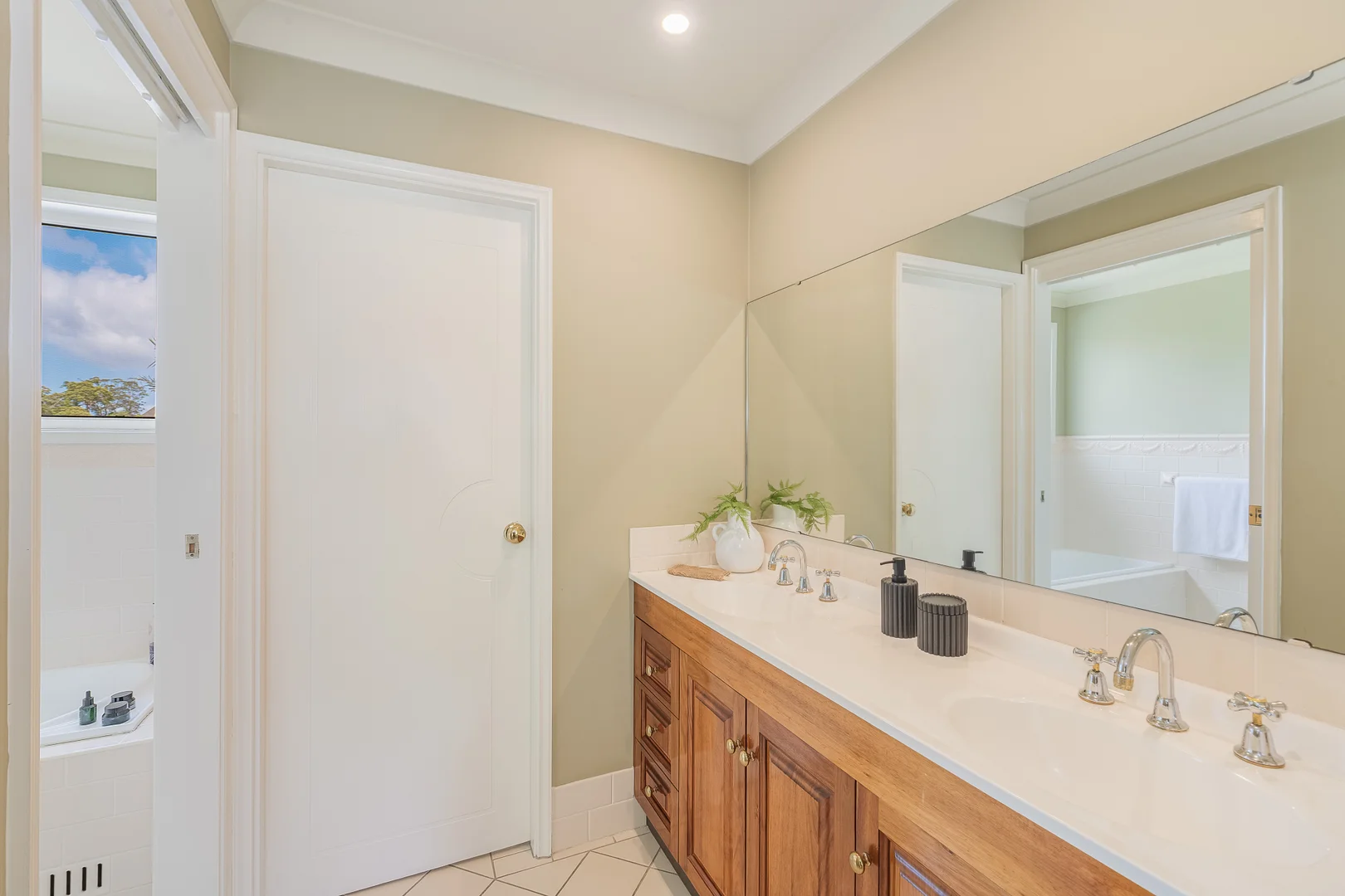 Additional image 24 of 11 Broughton Way, Lakelands NSW 2282