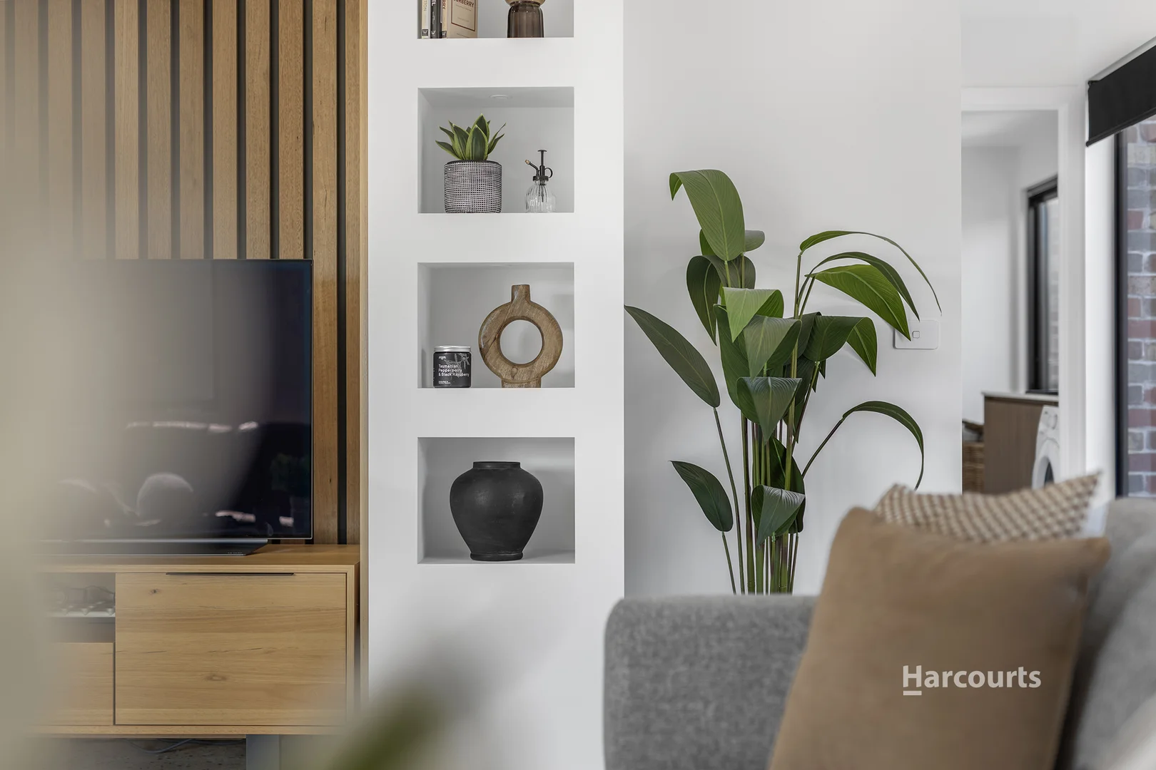 Additional image 10 of 2/4 Arnold Street, Penguin TAS 7316