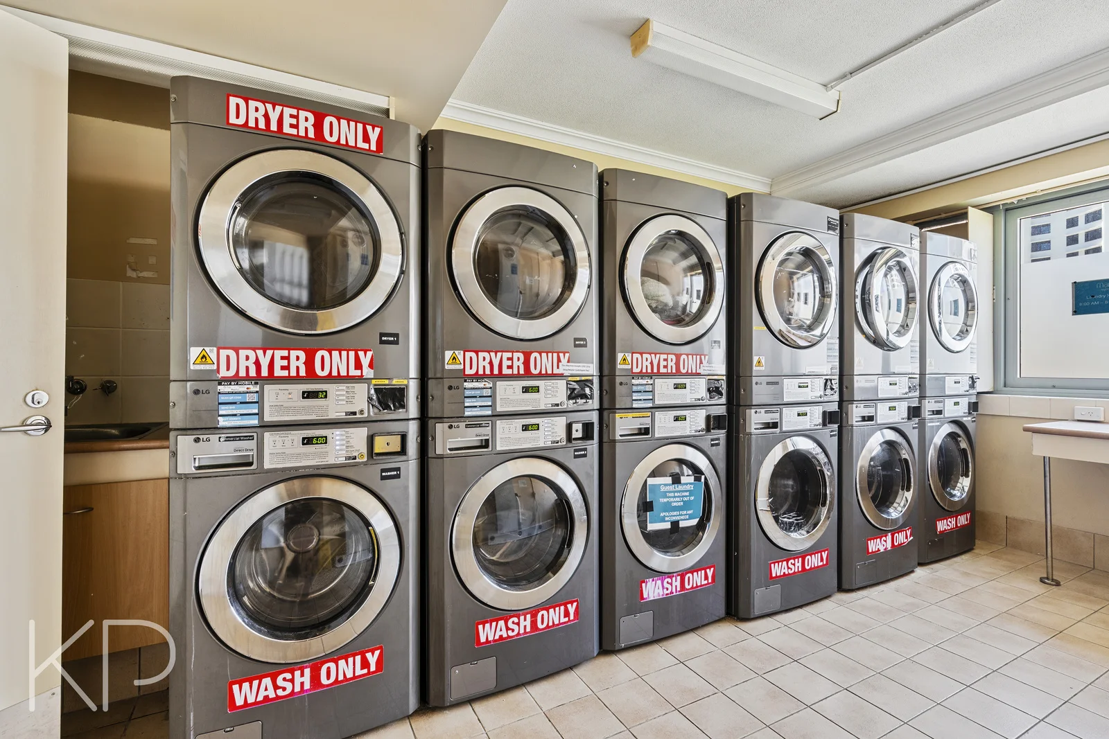 Additional image 16 of 907 & 908/25 Laycock Street, Surfers Paradise QLD 4217