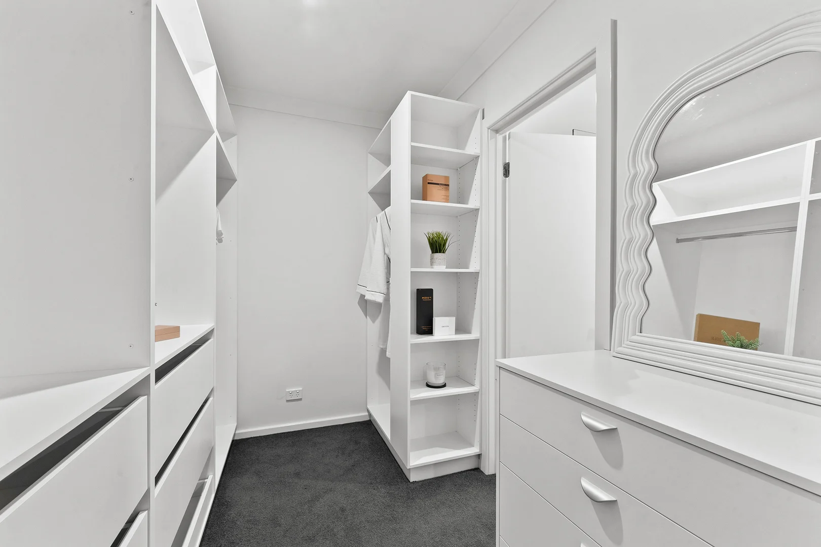 Additional image 16 of 2/67 Groom Street, Hughes ACT 2605