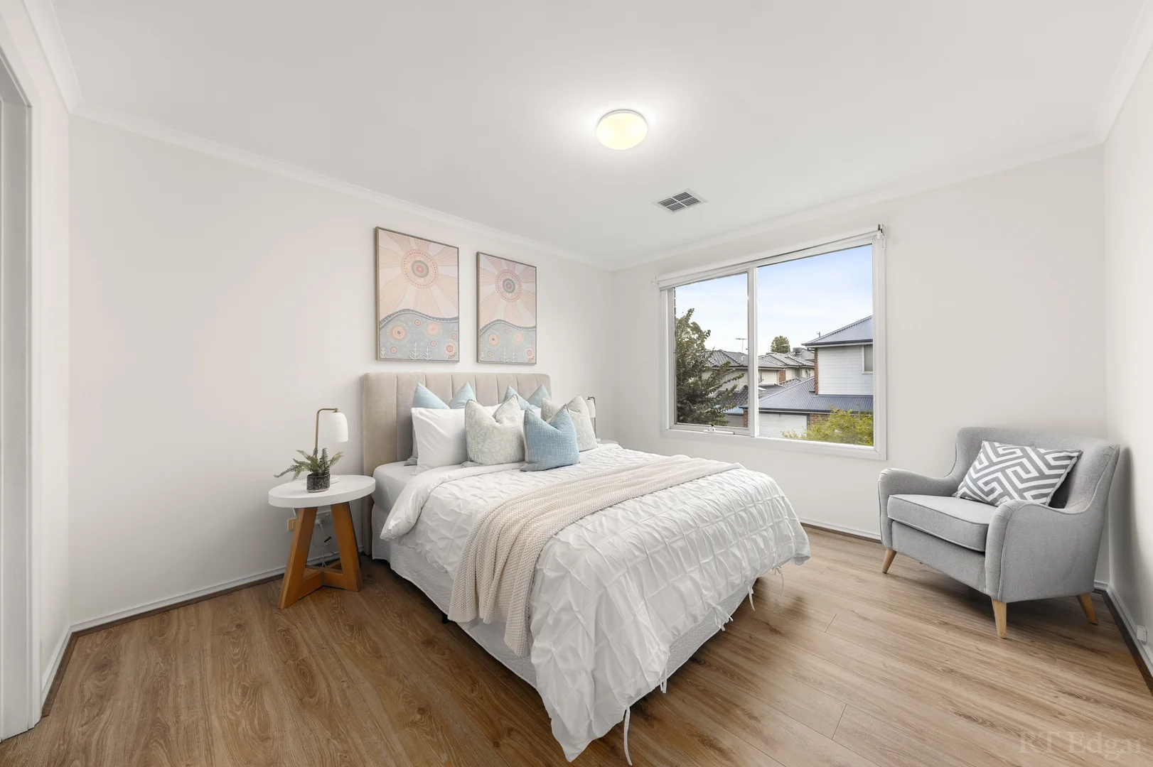 Additional image 9 of 4/64 Beverley Street, Doncaster East VIC 3109