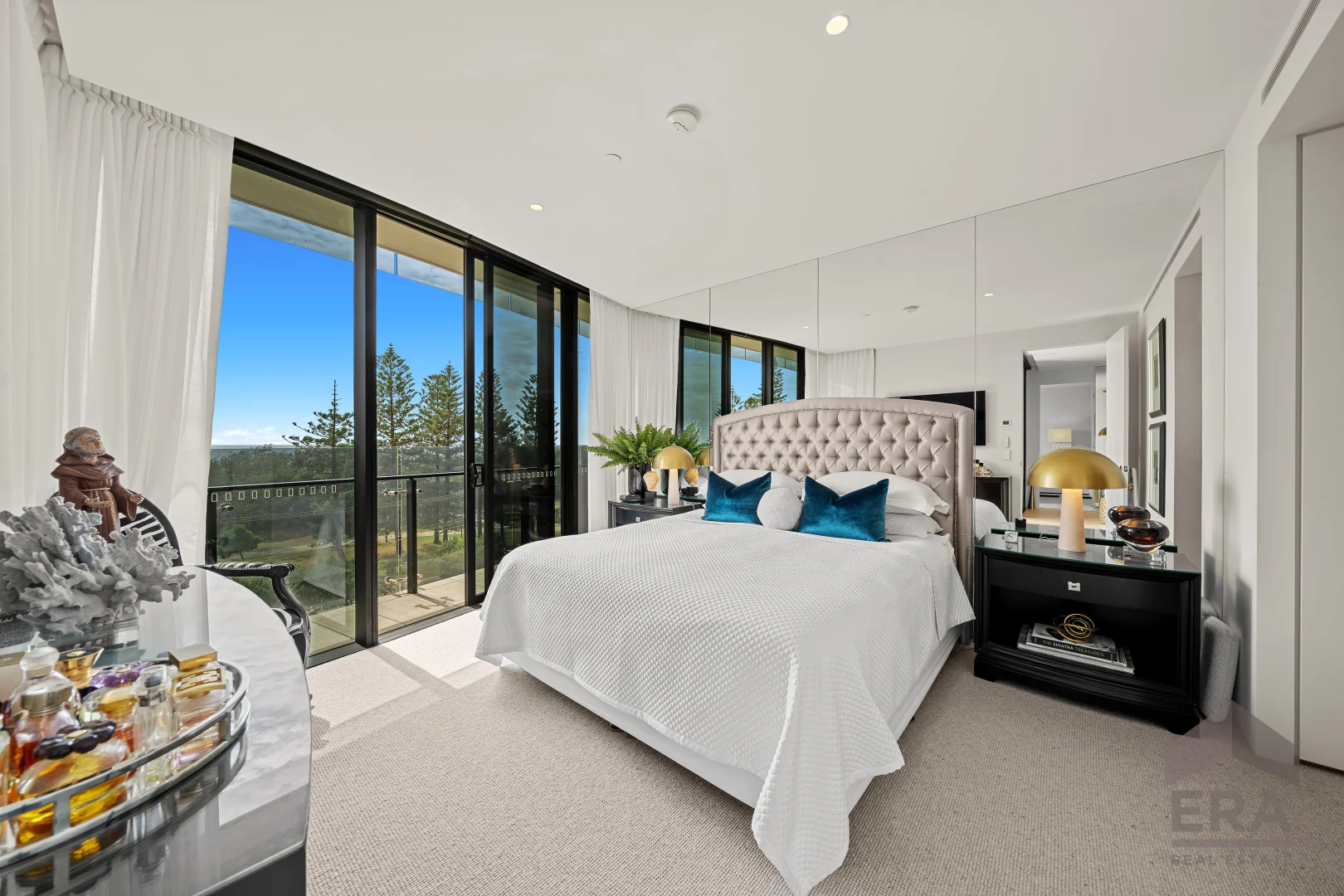 Additional image 18 of 302/272 Hedges Avenue, Mermaid Beach QLD 4218