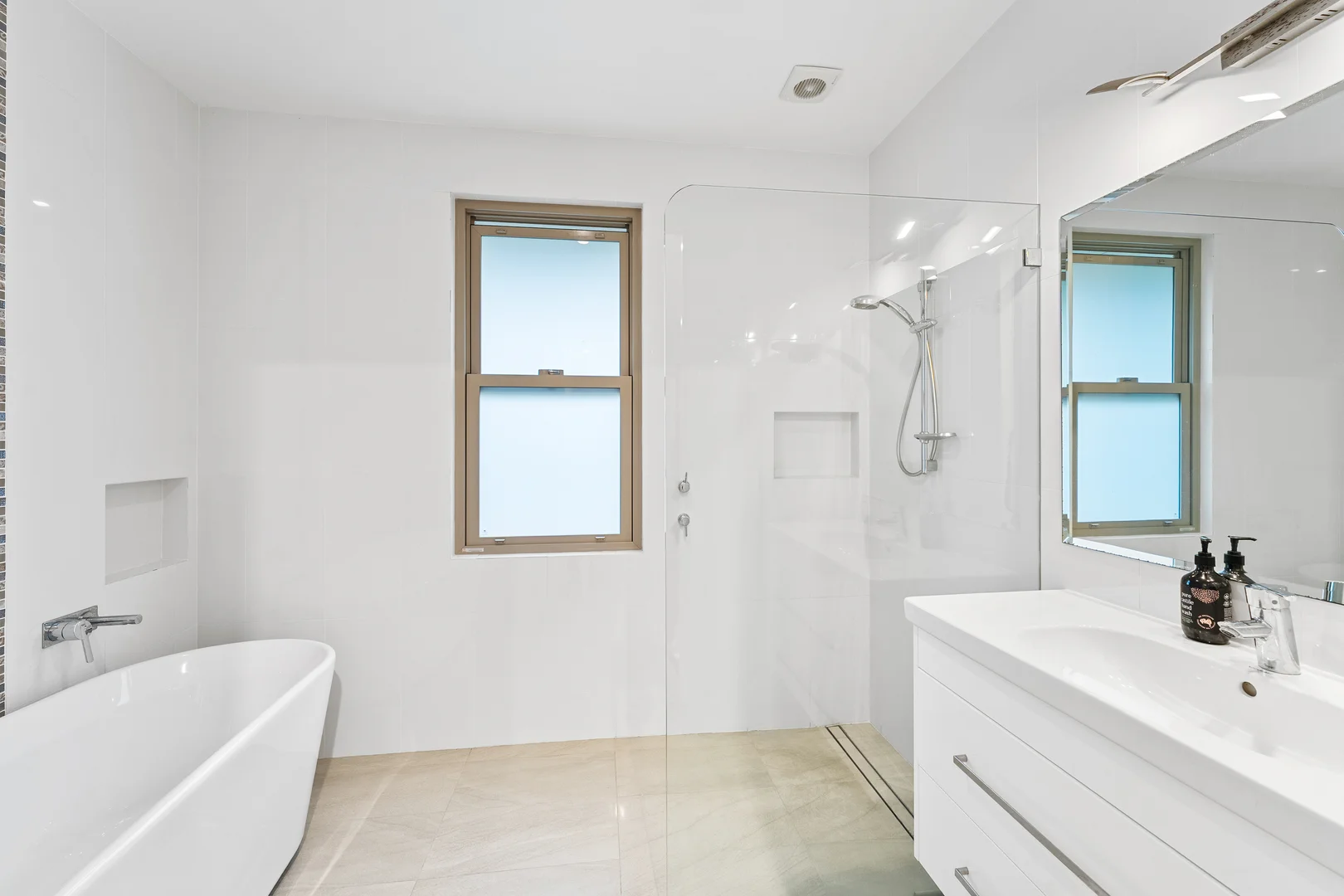 Additional image 19 of 2 Emerald Waters Avenue, Wyong NSW 2259