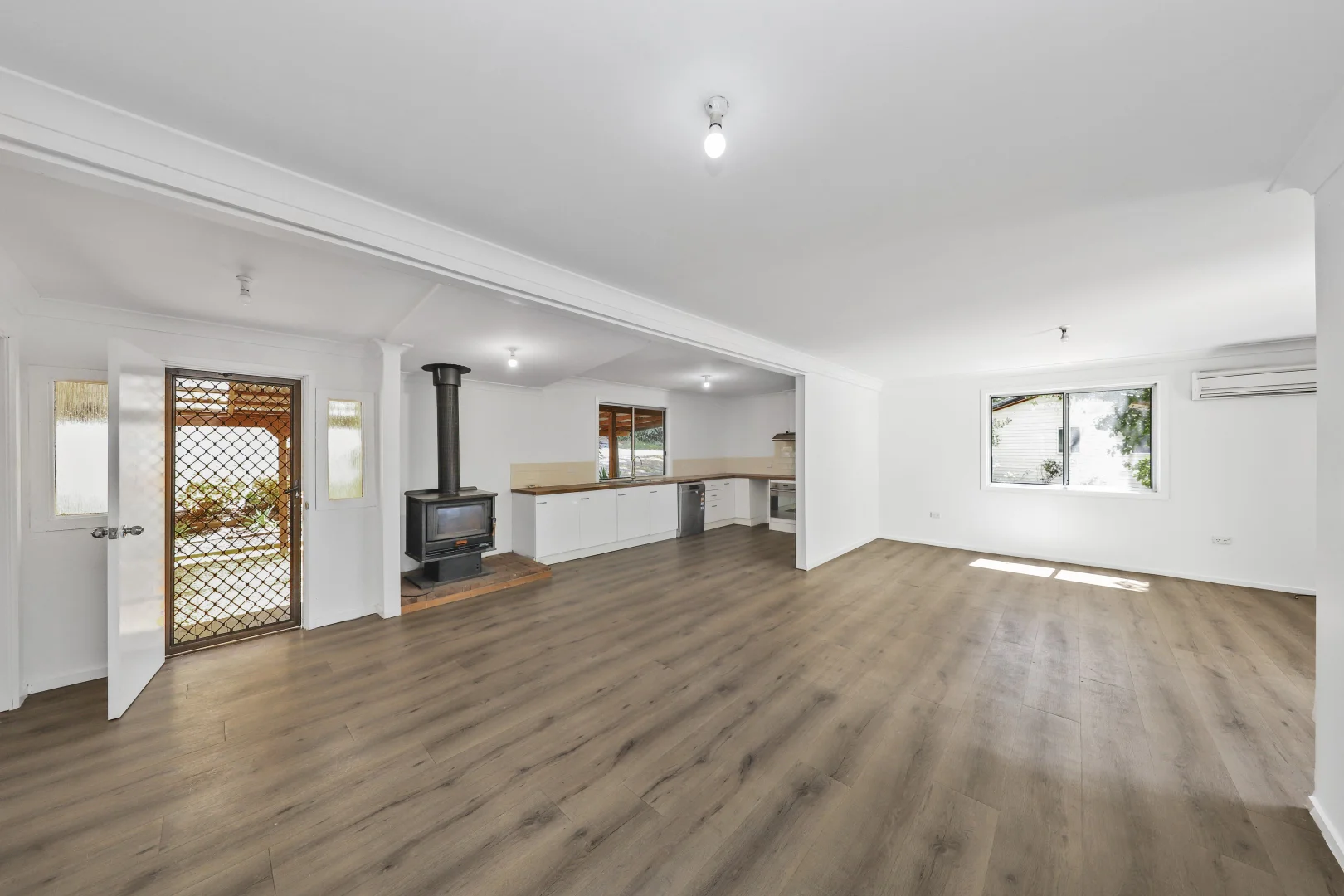 Additional image 3 of 11 Eurabbie Street, Batlow NSW 2730