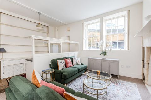 Basement Flat, Great Bedford Street, Bath BA1