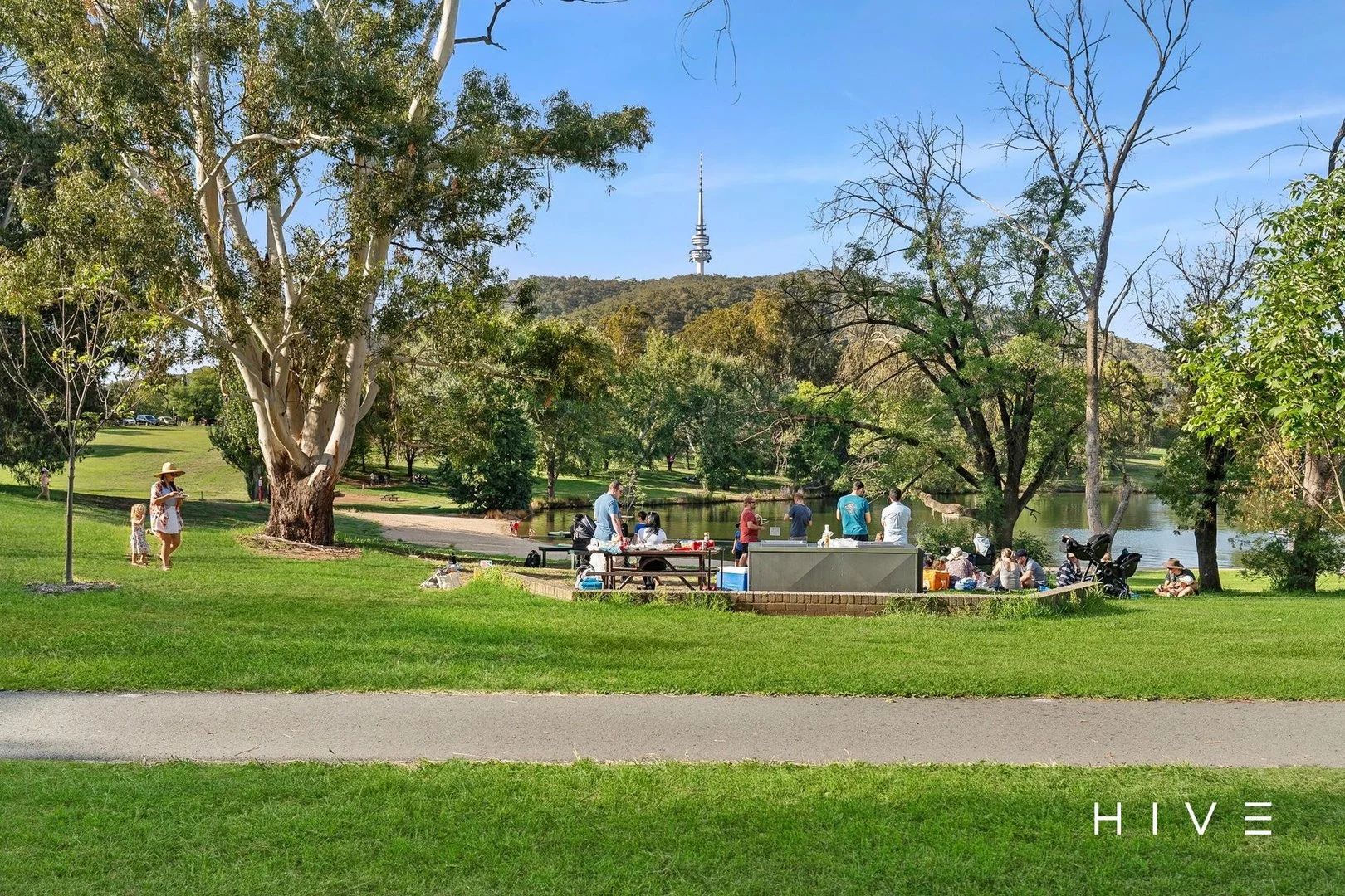 Additional image 16 of 90 Hopetoun Circuit, Yarralumla ACT 2600