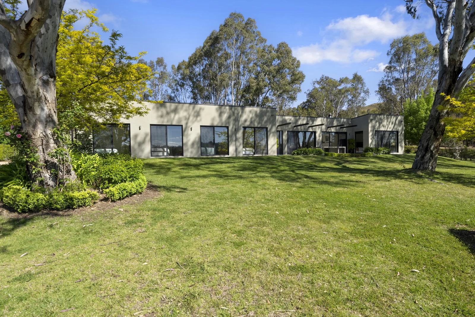 205 Banumum Road, Mansfield VIC 3722