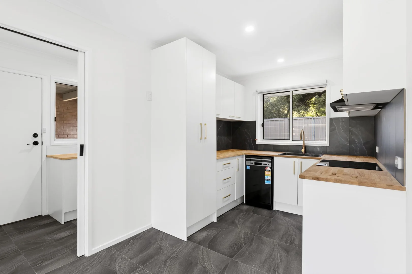 Additional image 3 of 5/5 White Street, Kilmore VIC 3764