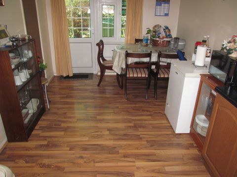 Avon Place, Reading RG1