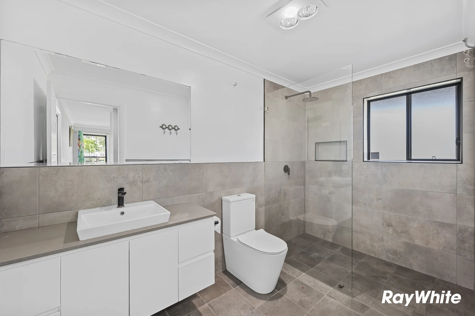 Additional image 11 of 186 Vulcan Street, Moruya NSW 2537