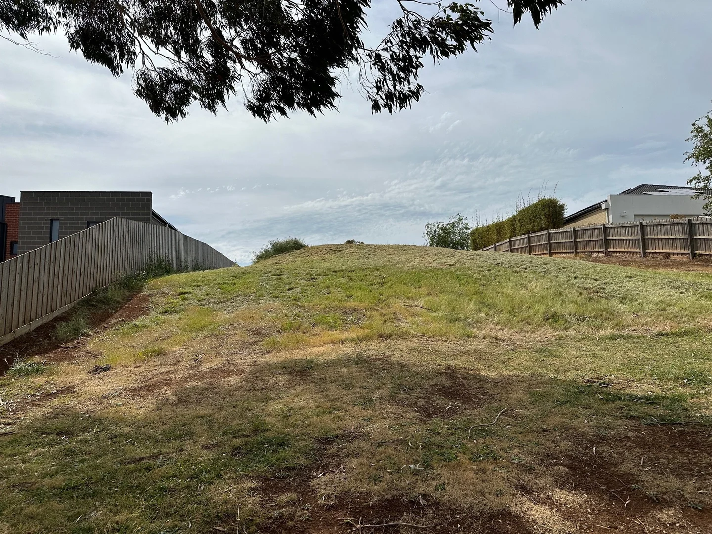 Additional image 9 of 24 Royal Place, Leongatha VIC 3953