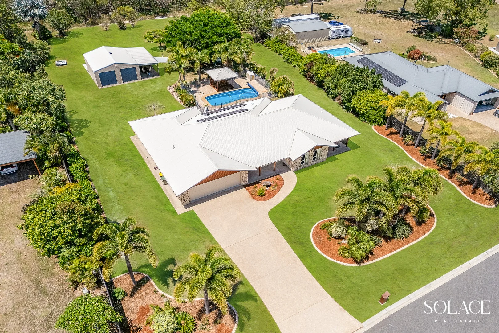 11 Ronpen Close, Tannum Sands QLD 4680