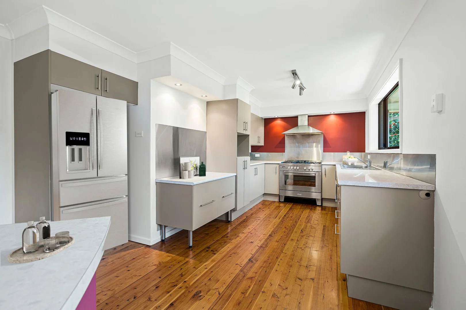 Additional image 3 of 128 Iola Avenue, Farmborough Heights NSW 2526