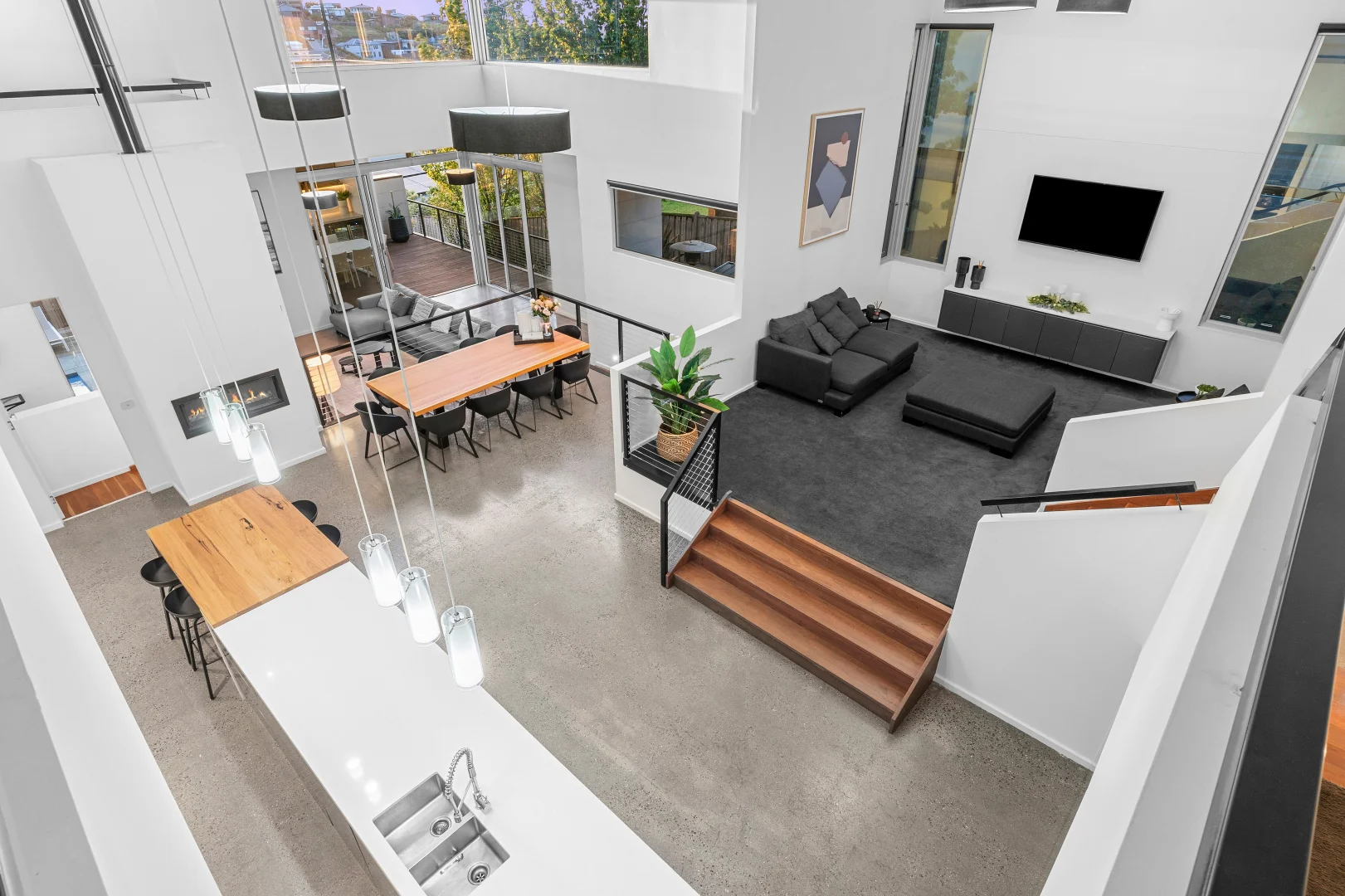 Additional image 8 of 9 Stoneleigh Crescent, Highton VIC 3216