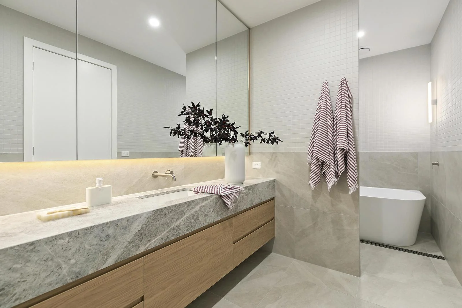 Additional image 6 of 5a Thelma Avenue, Essendon North VIC 3041