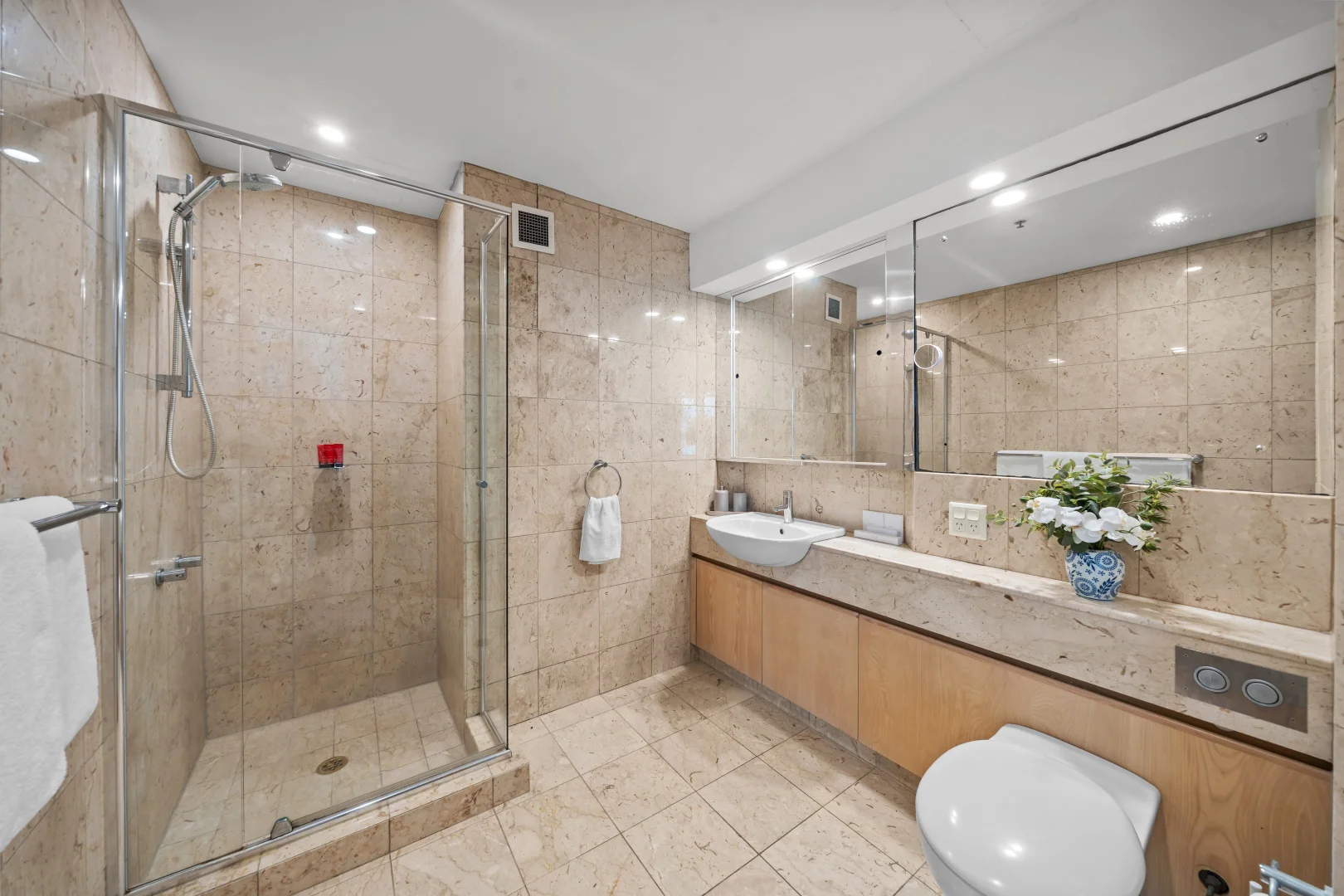 Additional image 22 of 44/135 Seaworld Drive, Main Beach QLD 4217