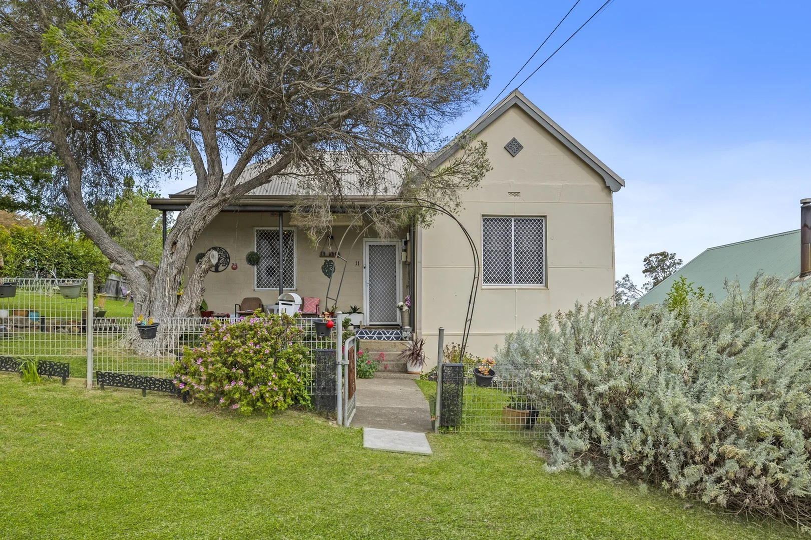 11 Paine Street, Portland NSW 2847