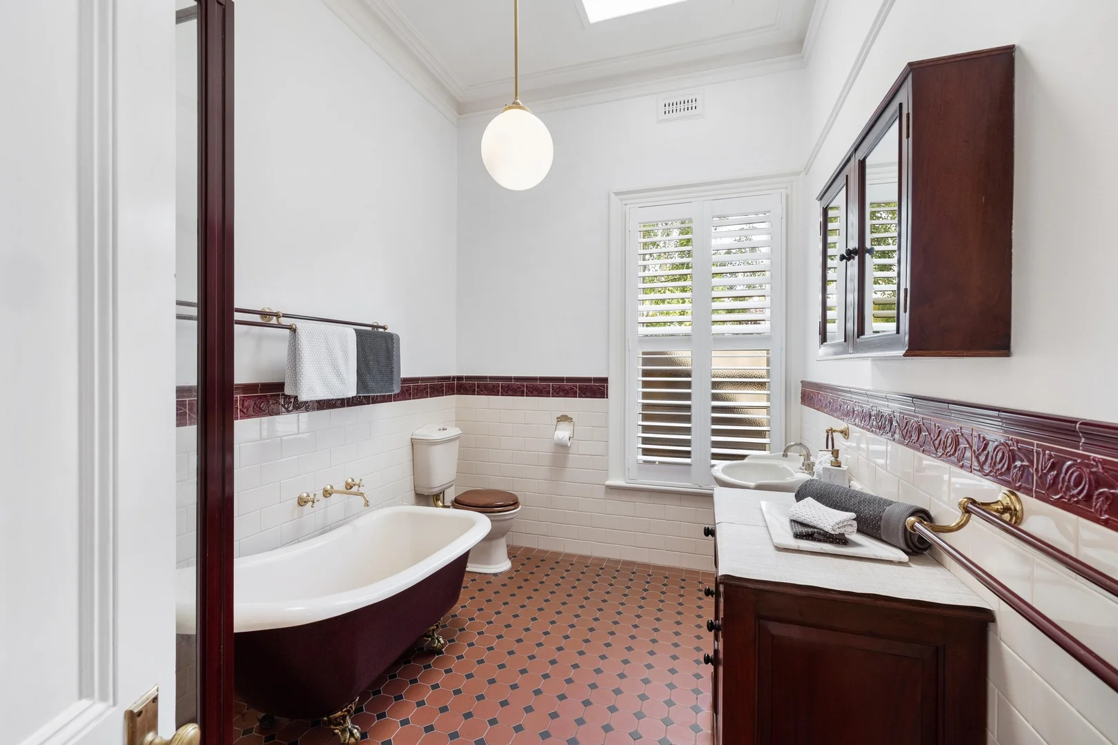 Additional image 12 of 2 Maling Road, Canterbury VIC 3126