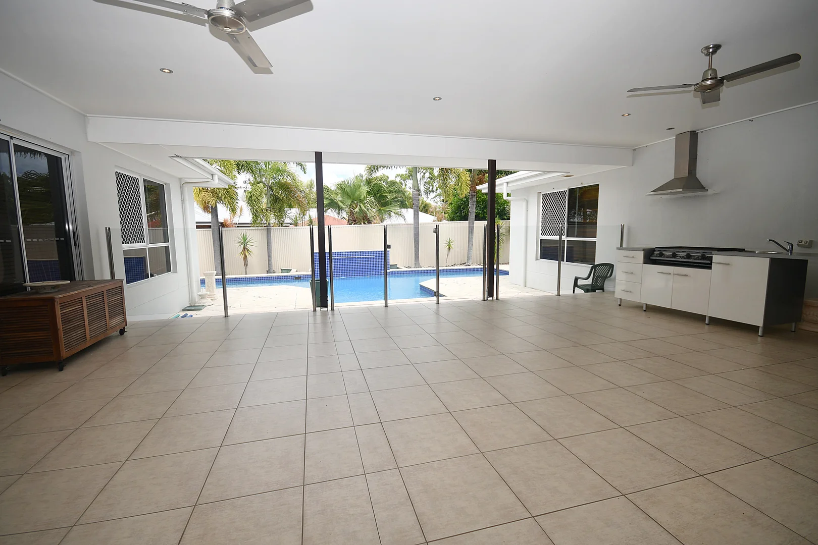 Additional image 17 of 6 Coast Bay Close, Point Vernon QLD 4655