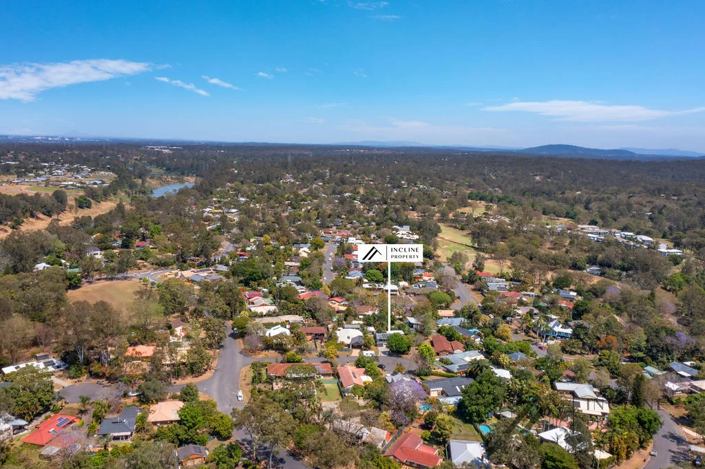 Additional image 33 of 8 Elaroo Court, Karana Downs QLD 4306