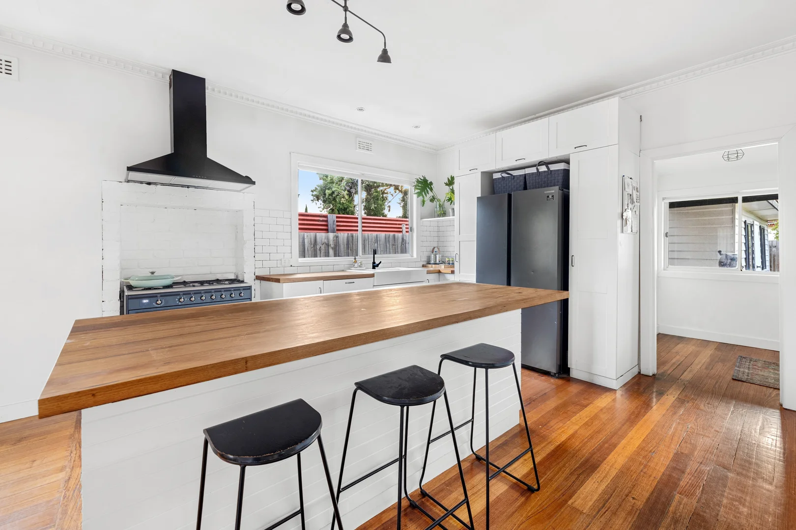 Additional image 2 of 17 Tudor Road, Sunshine North VIC 3020