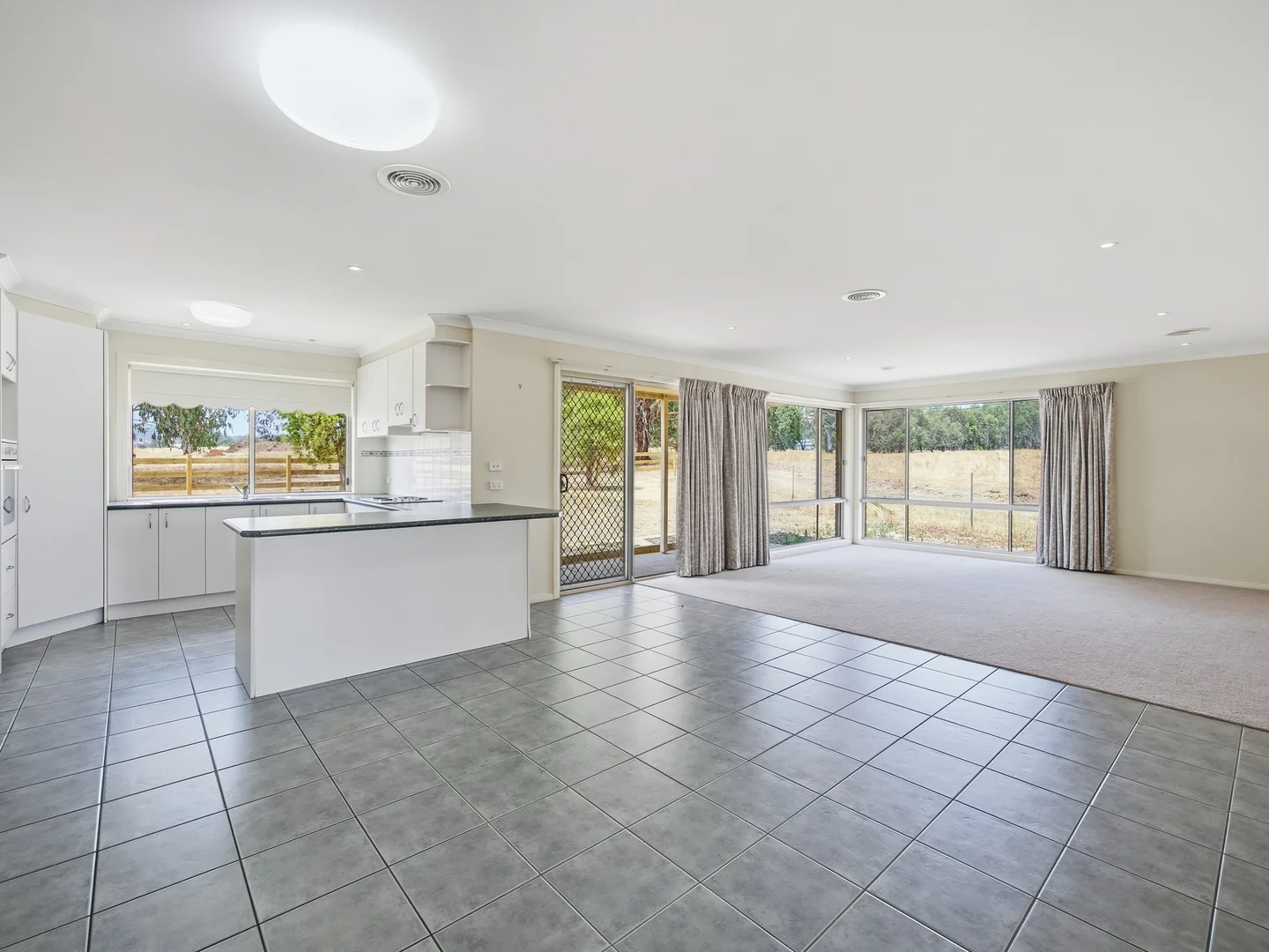 Additional image 4 of 25 Stones Road, Alexandra VIC 3714