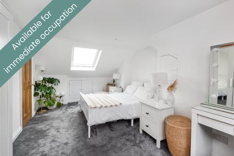 Pera Place, Bath BA1