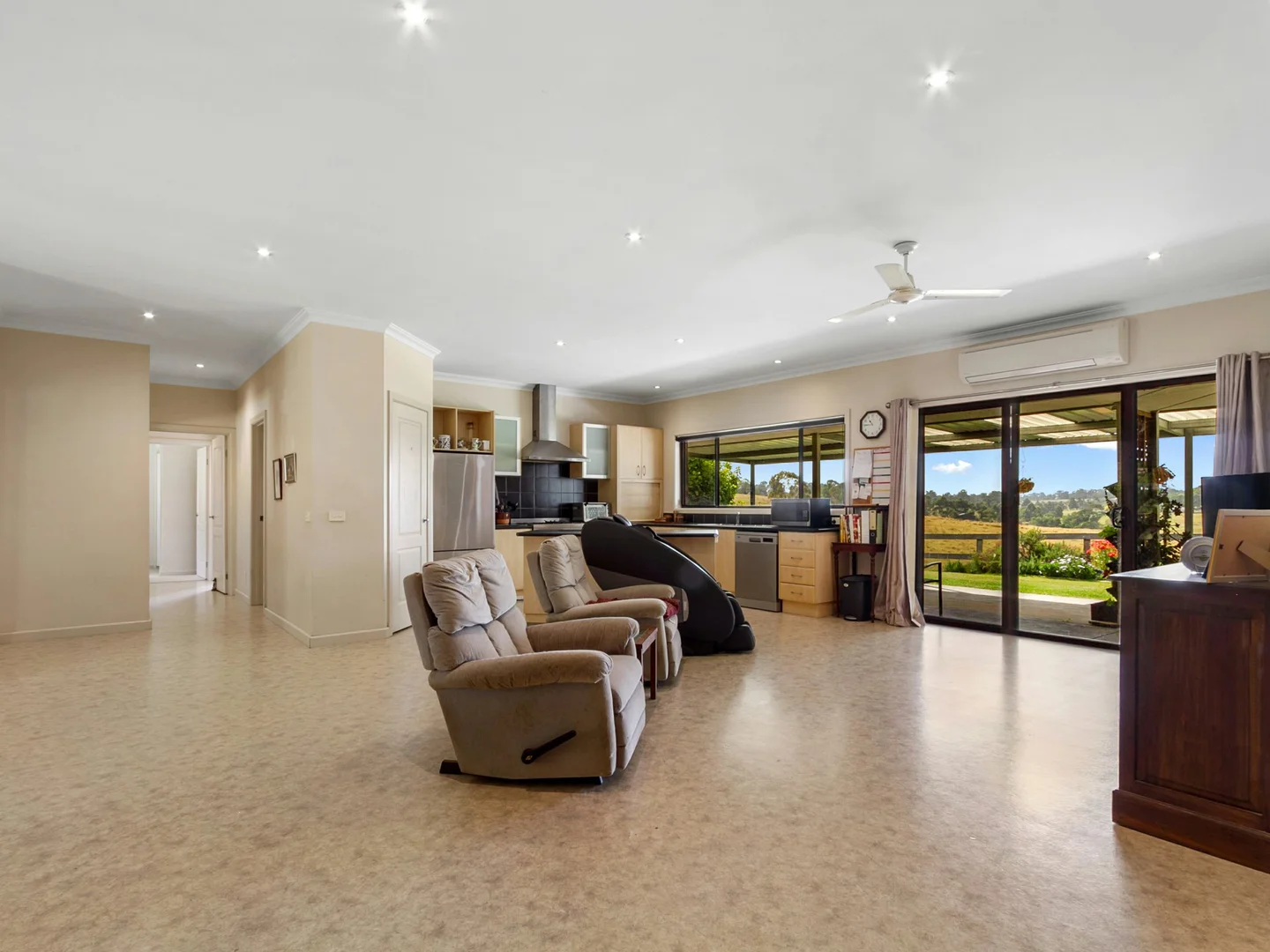 Additional image 4 of 21 Ronwin Court, Granite Rock VIC 3875