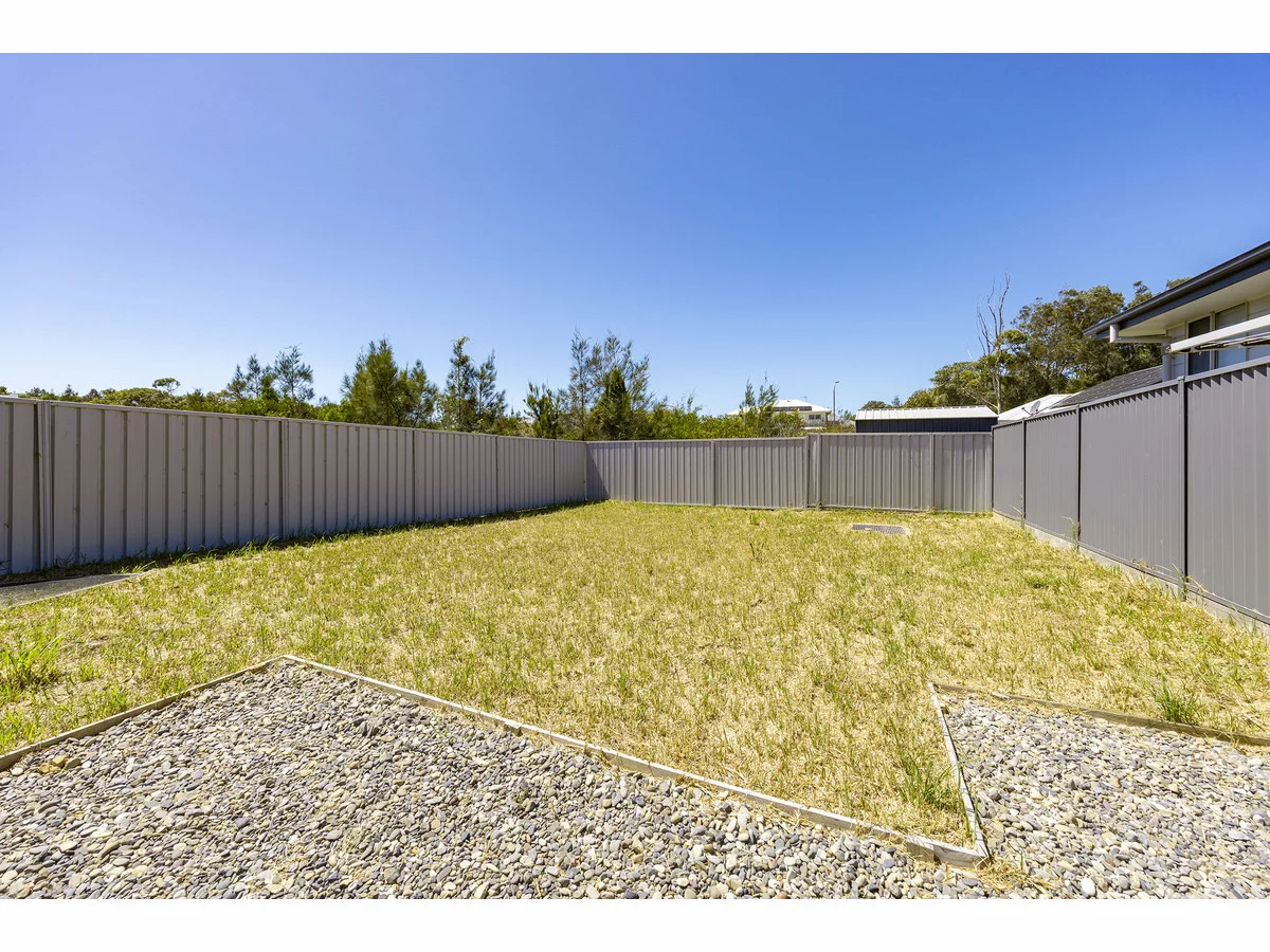 Additional image 15 of 2/46 Shores Crescent, Diamond Beach NSW 2430