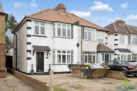 Knighton Way Lane, Denham UB9