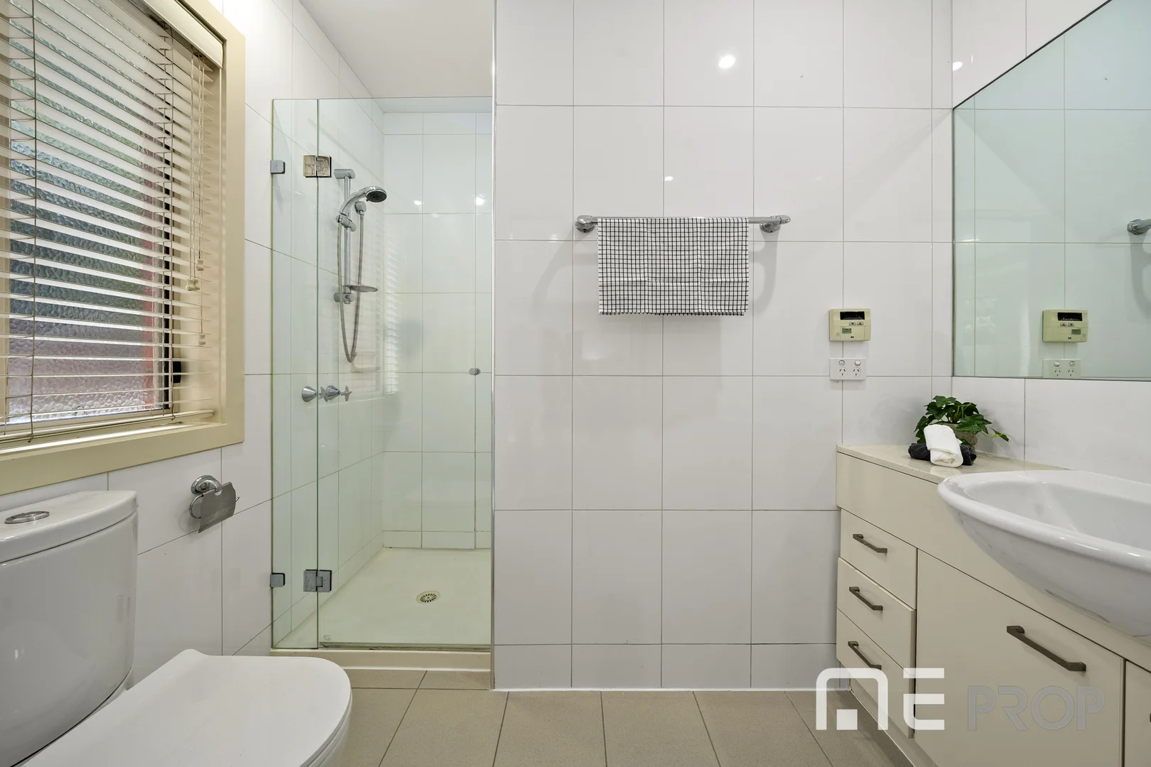 Additional image 8 of 2/56 Station Street, Burwood VIC 3125