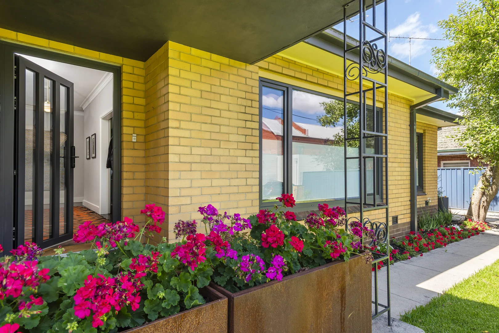 Additional image 2 of 4 Hutton Street, Kyneton VIC 3444