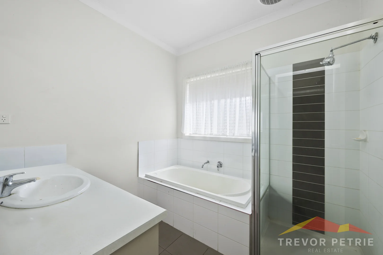 Additional image 9 of 1/1182 Norman Street, Wendouree VIC 3355
