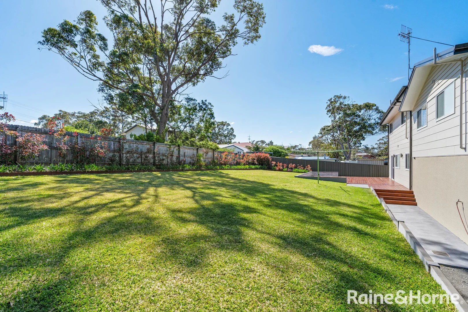 Additional image 25 of 22 The Parapet, Manyana NSW 2539