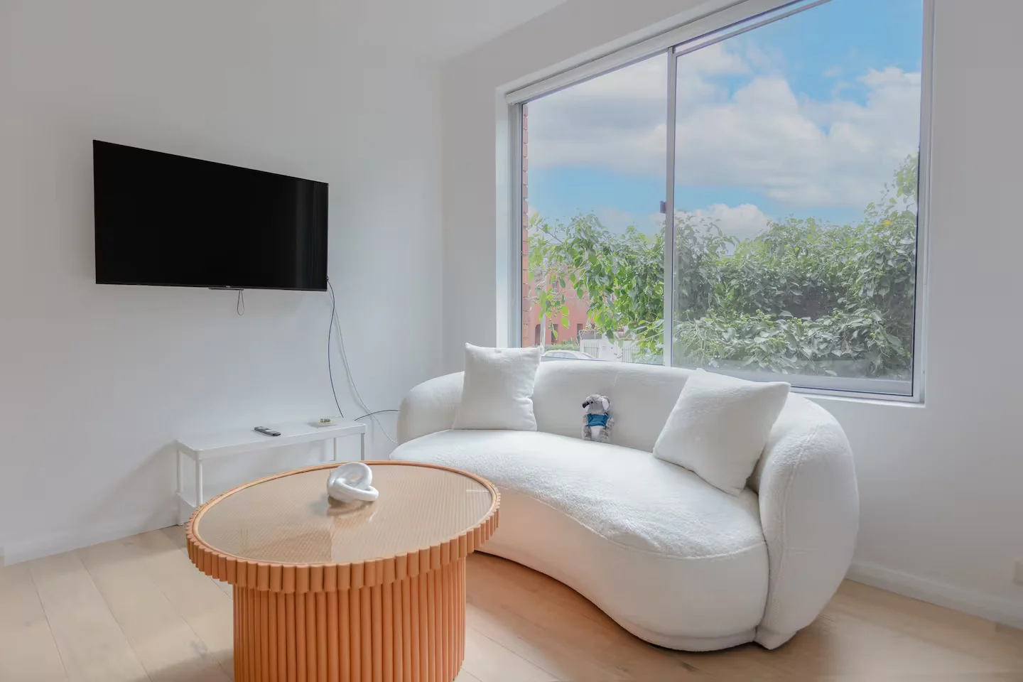 Additional image 2 of 9/18a BALLAST POINT ROAD, Birchgrove NSW 2041