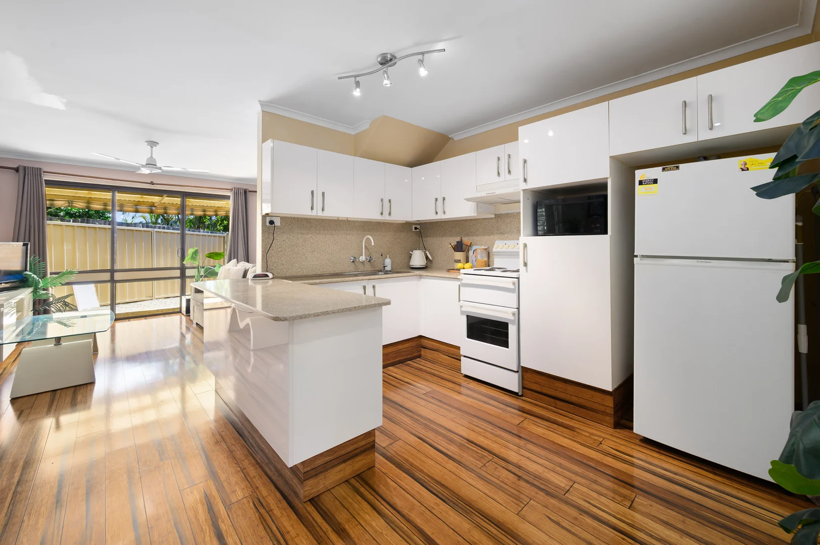 97/170 Bardon Avenue, Burleigh Waters QLD 4220