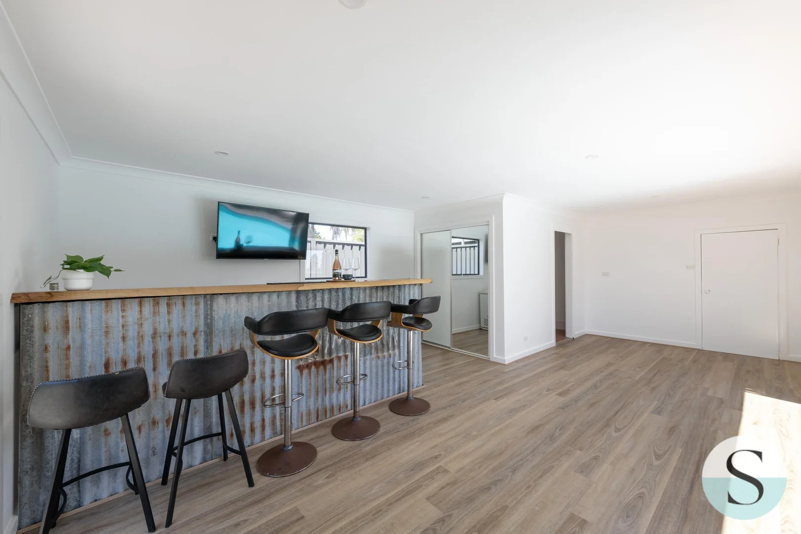 Additional image 29 of 193 Macquarie Grove, Caves Beach NSW 2281