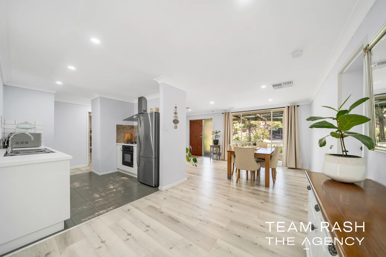 Additional image 4 of 86 Charles Street, Midland WA 6056