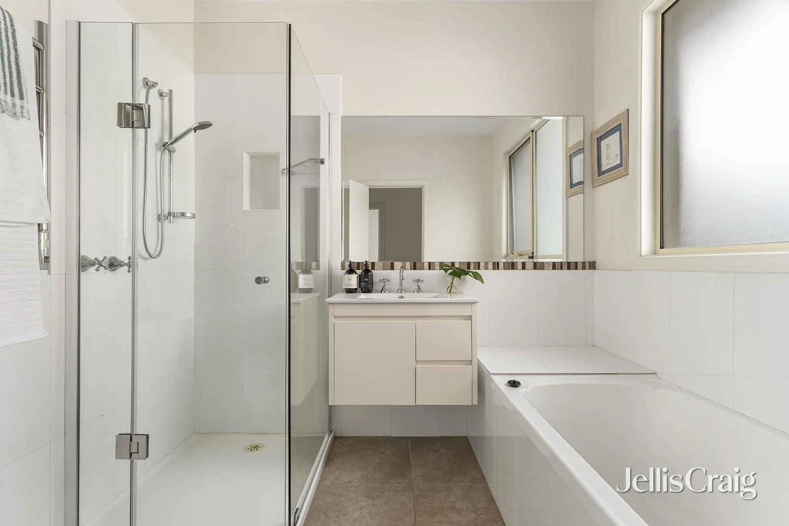 Additional image 8 of 5 Carolyn Street, Hampton VIC 3188