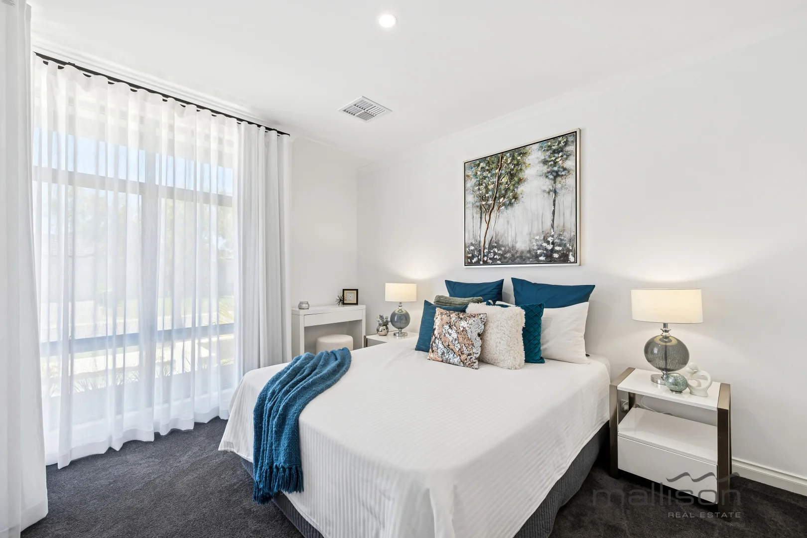 Additional image 2 of 33 Bluegrass Street, Treeby WA 6164